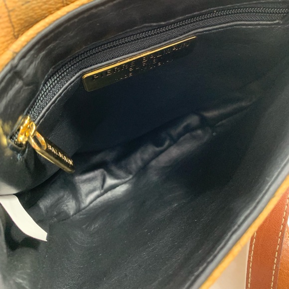 Genuine vintage PIERRE BALMAIN world map saddle bag crossbody - Picture 8 of 14